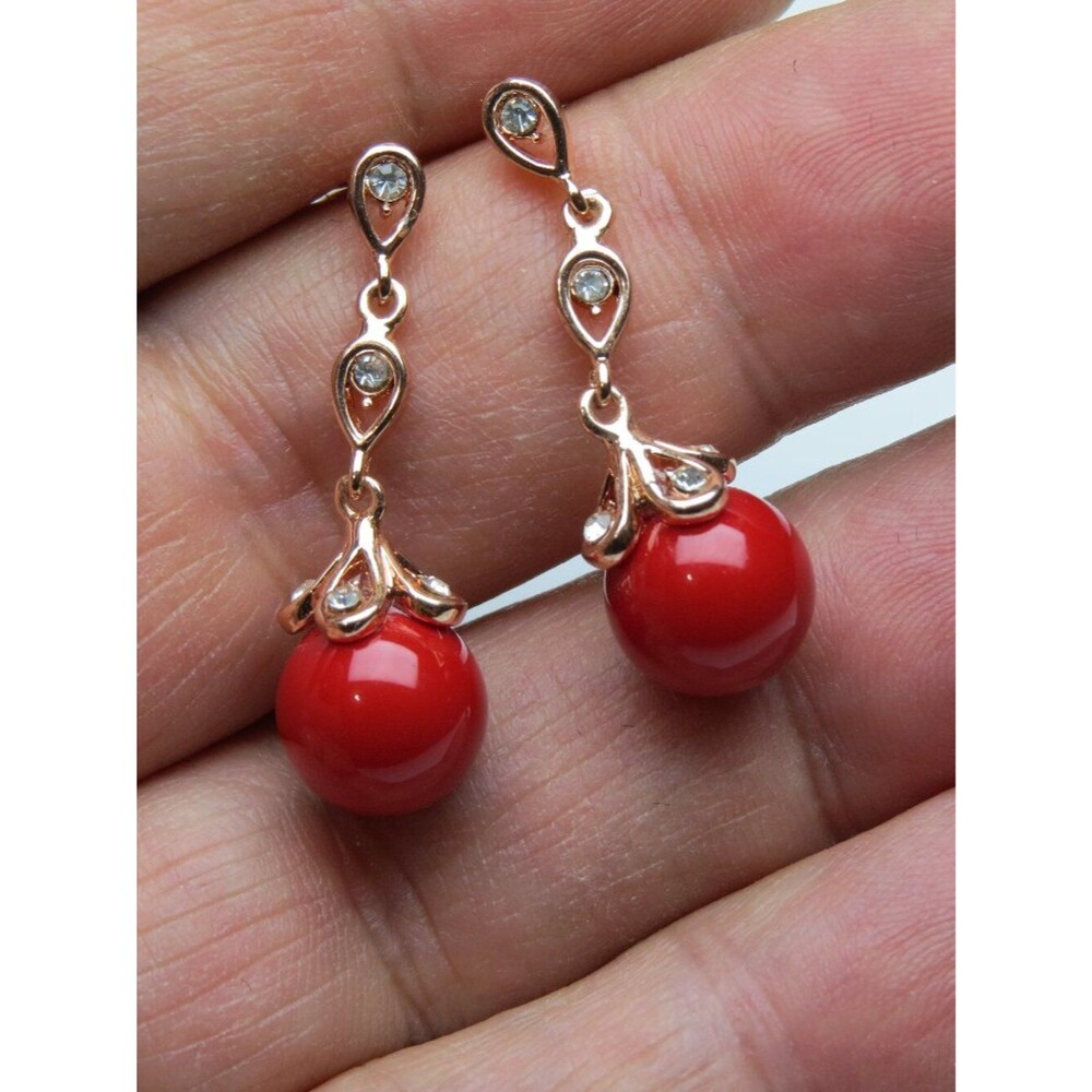 14k Diamond-Coral Earring